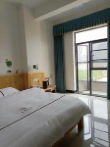 Yingde Gallery Hill House