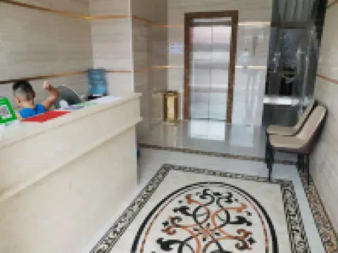 Foshan Chancheng Meijia Apartment (Lüdaohu Subway Station)