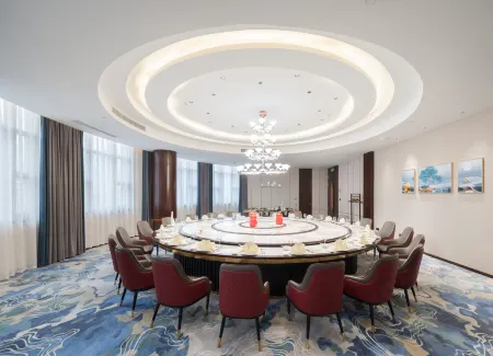 Qingyuan Mingyue Grand Hotel