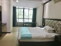 广州绿景酒店 - 标准大床房