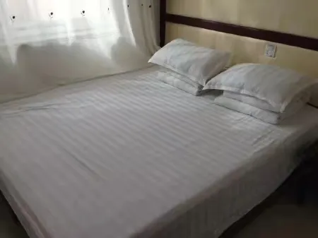 Donggang Town Fengqing Coastal Homestay Отели рядом с достопримечательностью «Dalu Island»