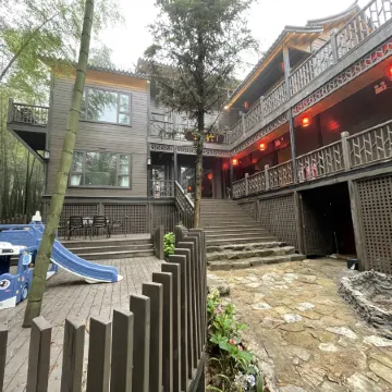 Yunbingshan Manzhu Inn
