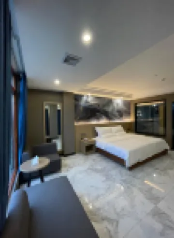 Hebo Hotel (Fangchenggang Qisha)
