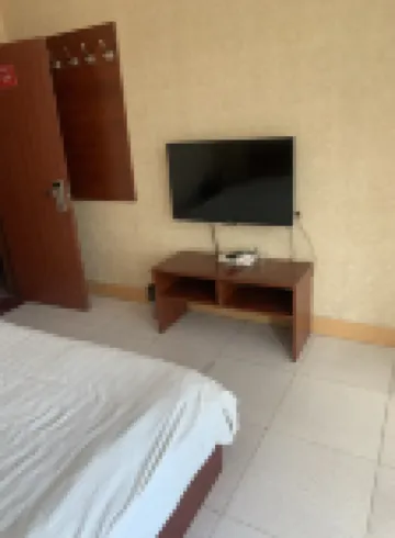 Huantai Huifeng Hotel