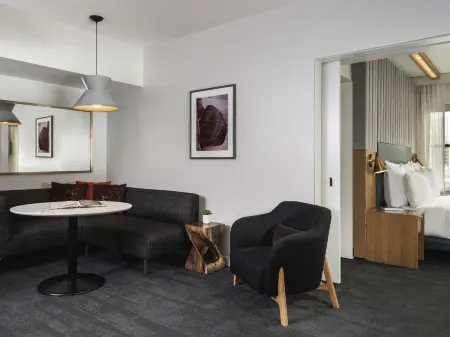 Hotel 55 Chicago Downtown