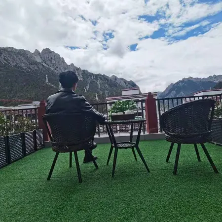 Shengfang Hotel (Zuogong County )