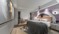 Moon Hotel (Taizhou Jiaojiang Municipal Hospital)