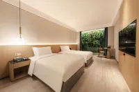 The Skytel (Shenzhen Central Park Branch)