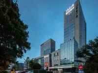 蔚徠飯店（都江堰醫療中心離堆公園站店） 鳳凰體育場附近的飯店