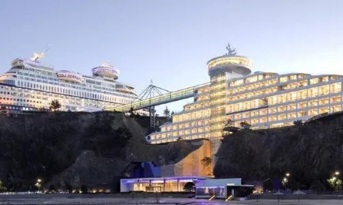 Sun Cruise Resort and Yacht