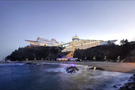 Sun Cruise Resort and Yacht Hotels in Gangneung-si