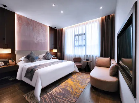 Bole Hotel (Huaihua Railway Station West Station)