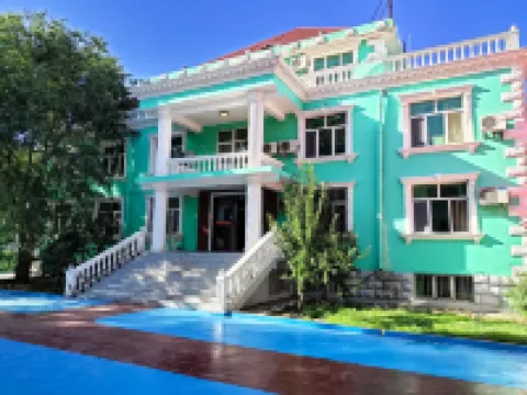 布爾津県靜逸時間民宿（俄羅斯風情街） ロシア風歩行者天国周辺のホテル