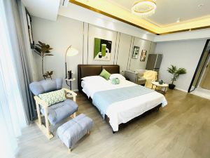 Ningbo Yujian Apartment (High-tech Baolong Plaza)