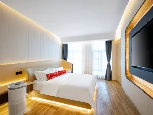 하이페리온 호텔