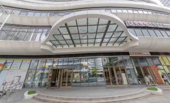 Westin Designer E-sports Apartment