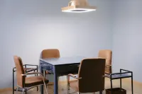 Orange Business Hotel