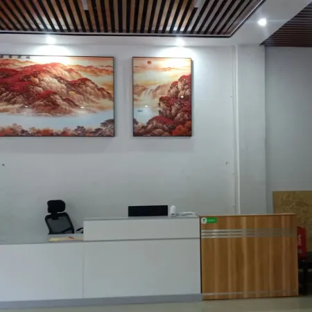 Xinqi Hotel