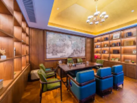 Yulin Jolie Vue Bontique Hotel（Kra Bay and Garden Expo Garden） Hotels in Yulin