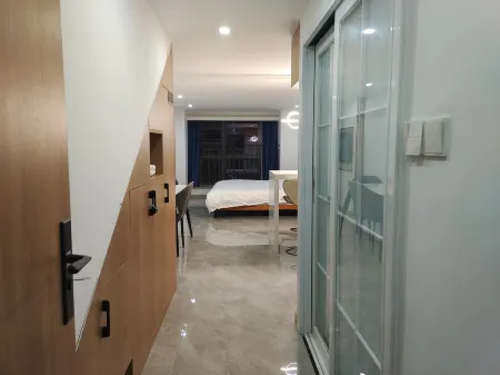 Fantasy Hotel Отели рядом с достопримечательностью «Fuzhou Technical School»