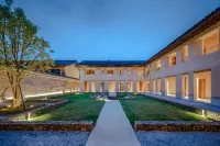 Longnan Crossing Yunshan Residence