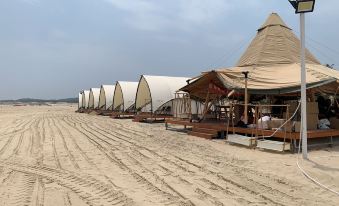 Tannan Bay Free Day Beach Tent Hotel