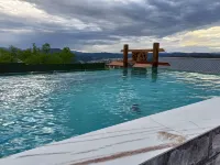 Chengde Shanli Meet Homestay - Pool