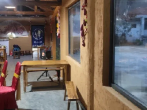 Taibai Tengfei Homestay Hotels in Taibai County