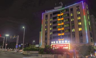 Kest Hotel (Qingyuan City Plaza)