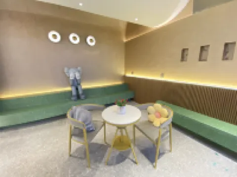 Meiye Hotel (Guangzhou Beijing Road Pedestrian Street Tianzi Pier)