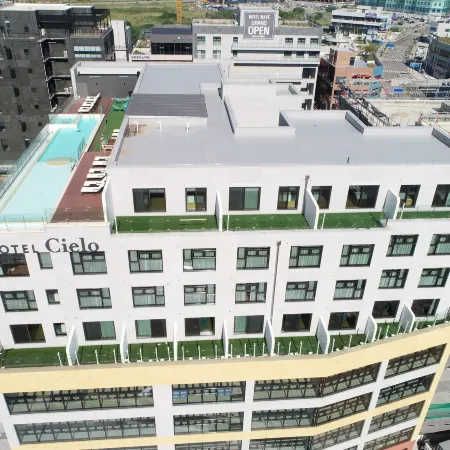 Hotel Cielo Отели рядом с достопримечательностью «Парк Окгу»