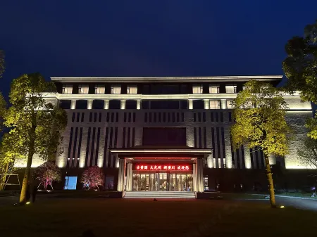 Huangchuan Jingui Hotel