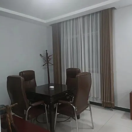 Yuantai Holiday Hotel
