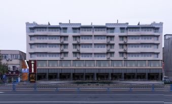 Fushun New Longji Hotel