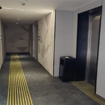 7Days Inn Hotel (Qujing Luliang Totem Center North Gate Street)