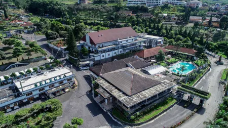 Selecta Hotel Batu Malang Powered by Archipelago