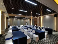 宜春·泊曼 SERENITY·LOT·DESIGNER飯店（鼓樓廣場潤達國際店）