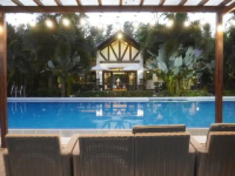 The Zen Villas Resort โรงแรมในลิปา