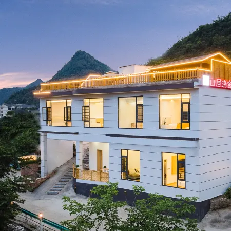 Mountain Retreat B&B (Huangguoshu Waterfall Scenic Area Branch)