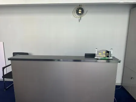 Harbin Yulong Light Luxury E-sports Hotel Отели рядом с достопримечательностью «Harbin Vocational College of Science and Technology»