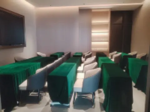 Radisson Hotel Cangnan
