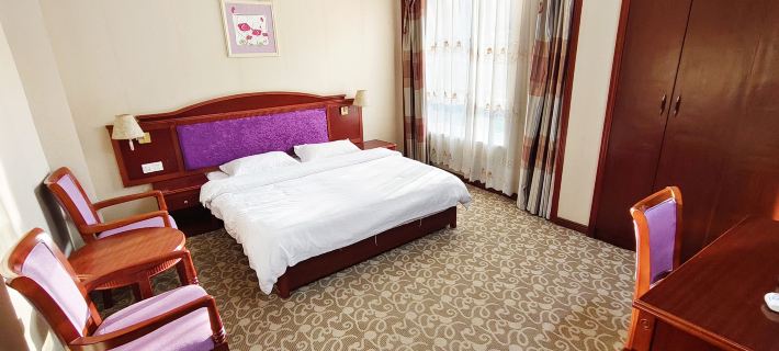 Yongheng Business Hotel Hotel di Debao County