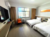 Seemore City Hotel Hotels in Luonan
