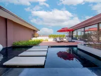 Ramada by Wyndham Xishuangbanna Jinghong Hotels in Jinghong