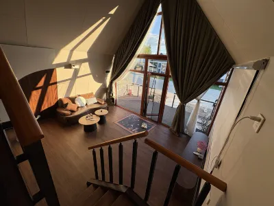 Muxia Courtyard Hotels in Shiwei Downtown