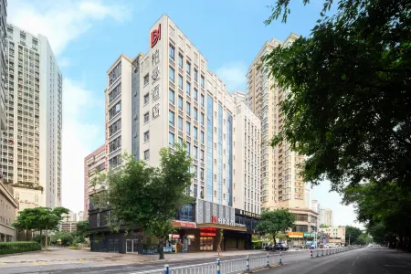 Borrman Hotel (Huizhou Xihu East Station Ganghui Shopping Center) Отели рядом с достопримечательностью «Hejiang Attic»