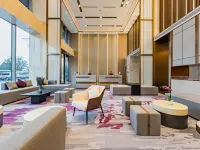 Lavande Hotel (Zibobei Railway Station Liuchuan Road) - Parkplatz