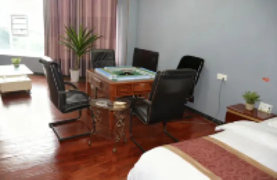 Defu Business Hotel (Yilong Xinzhengzhen Branch)