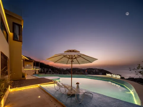 Pingtan Island YOOOO Oceanfront Sleep · Sunset Sea · Designer Manor