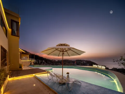 Pingtan Island YOOOO Oceanfront Sleep · Sunset Sea · Designer Manor